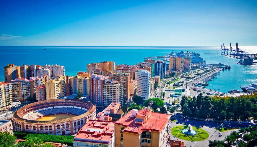 10 Frequently asked questions from tourists visiting Malaga